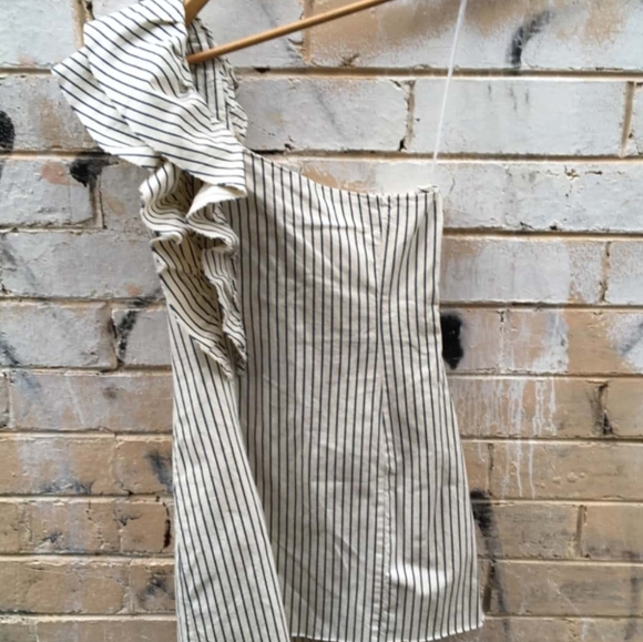 ZARA Denimwear Stripe Ruffle One Shoulder Mini Dress NWT - Picture 7 of 7